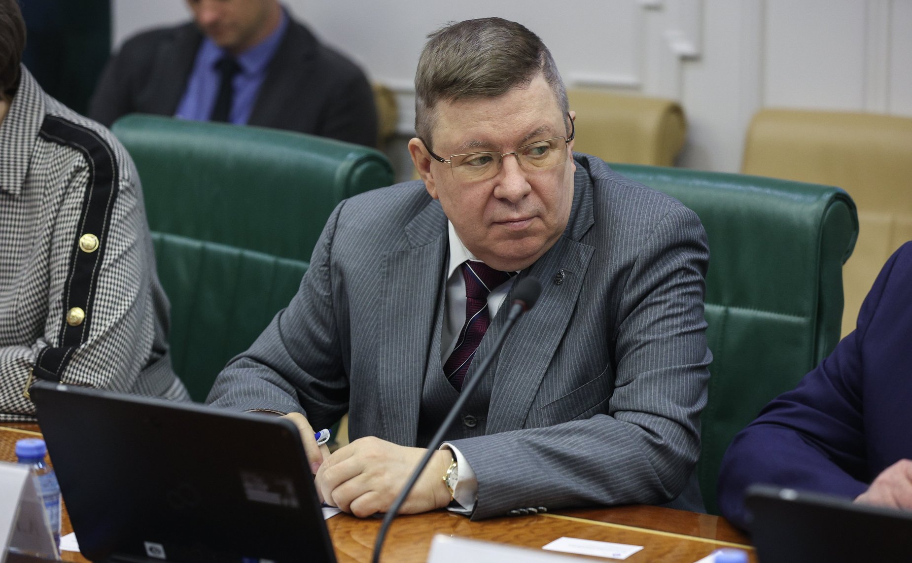 Круглый стол Комитета СФ по экономической политике «О перспективах развития производства и использования электротранспортных средств и создания зарядной инфраструктуры»