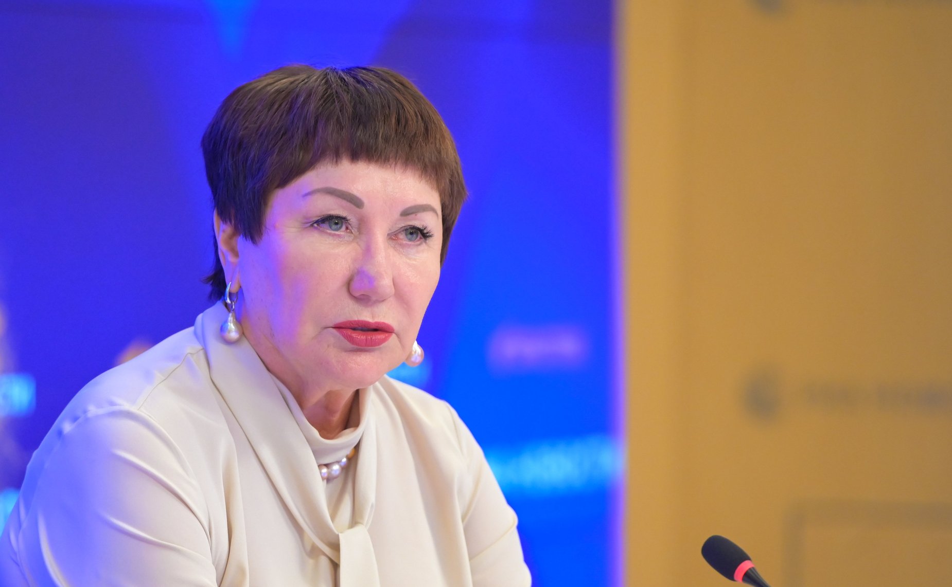 Елена Перминова