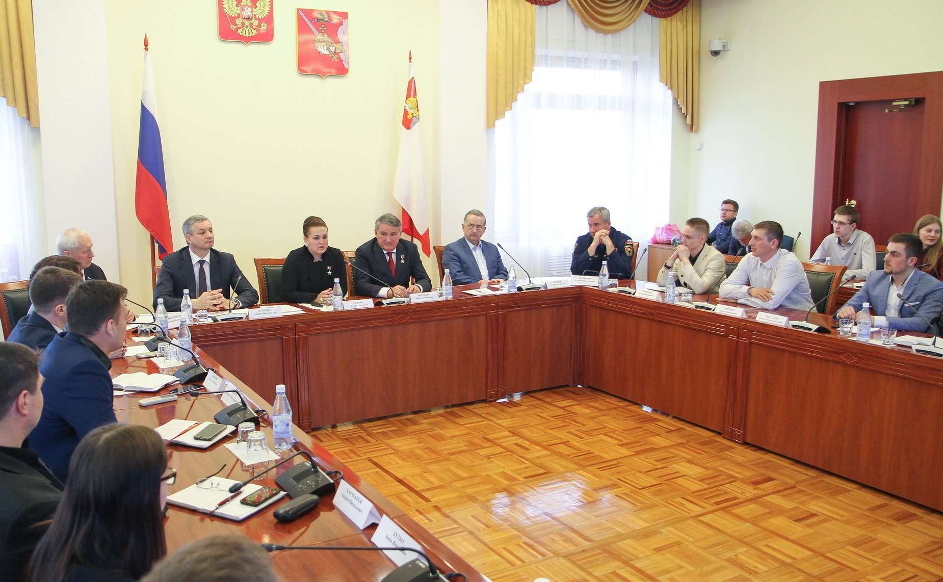 Ю. Воробьев