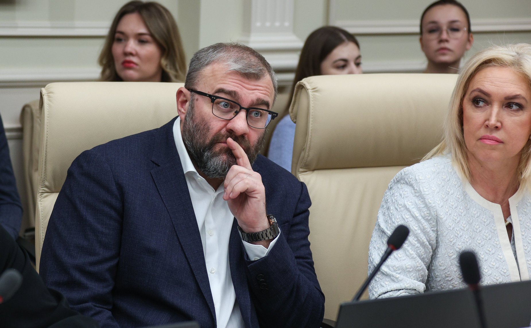 Круглый стол «Церковь, власть и общество: поддержка участников специальной военной операции и их семей» (в рамках XIV Рождественских парламентских встреч)