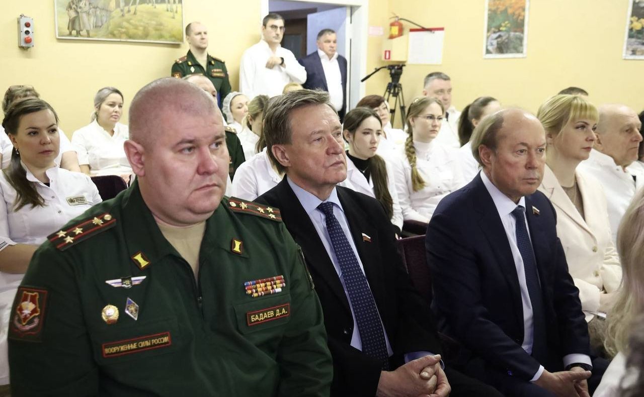 Сергей Рябухин принял участие в совещании по вопросам взаимодействия региона и Минобороны России