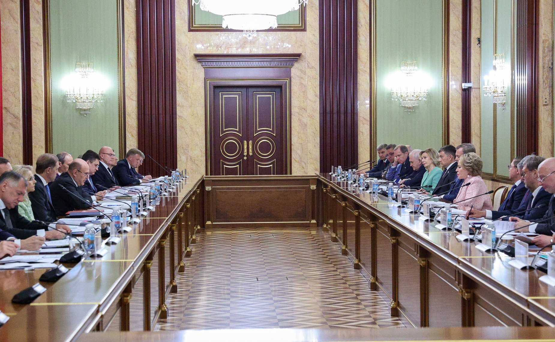 Встреча Председателя Правительства РФ Михаила Мишустина с членами Совета палаты