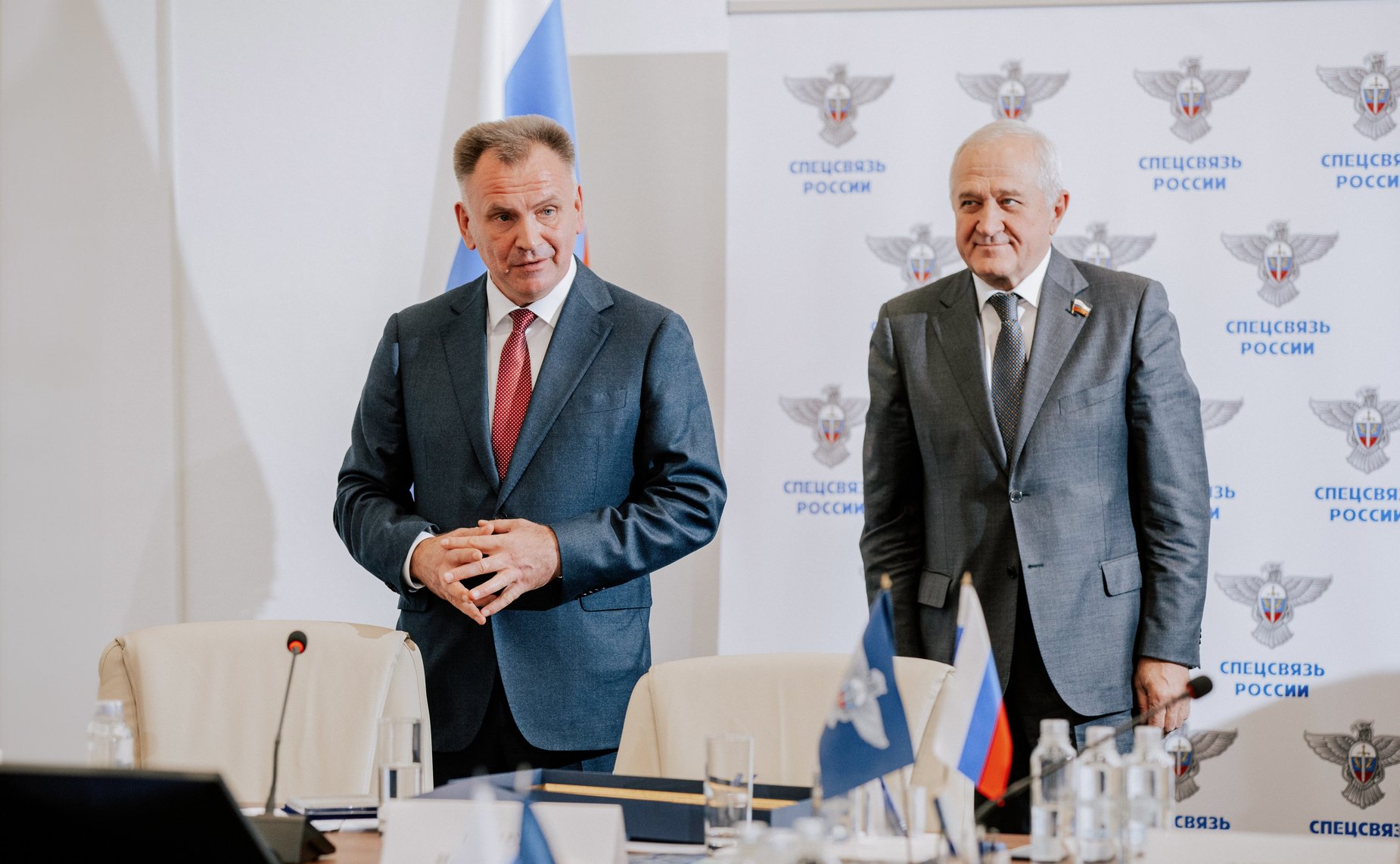 Комитет СФ по обороне и безопасности провел совещание в Главном центре специальной связи