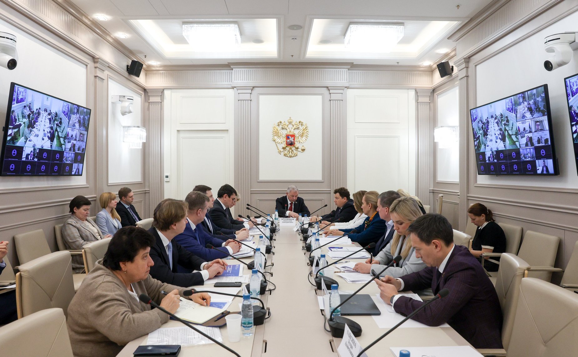 Совещание Комитета СФ по бюджету и финансовым рынкам совместно с Комитетом СФ по экономической политике «Актуальные вопросы реализации концессионных соглашений и соглашений о государственно-частном партнерстве в субъектах Российской Федерации»