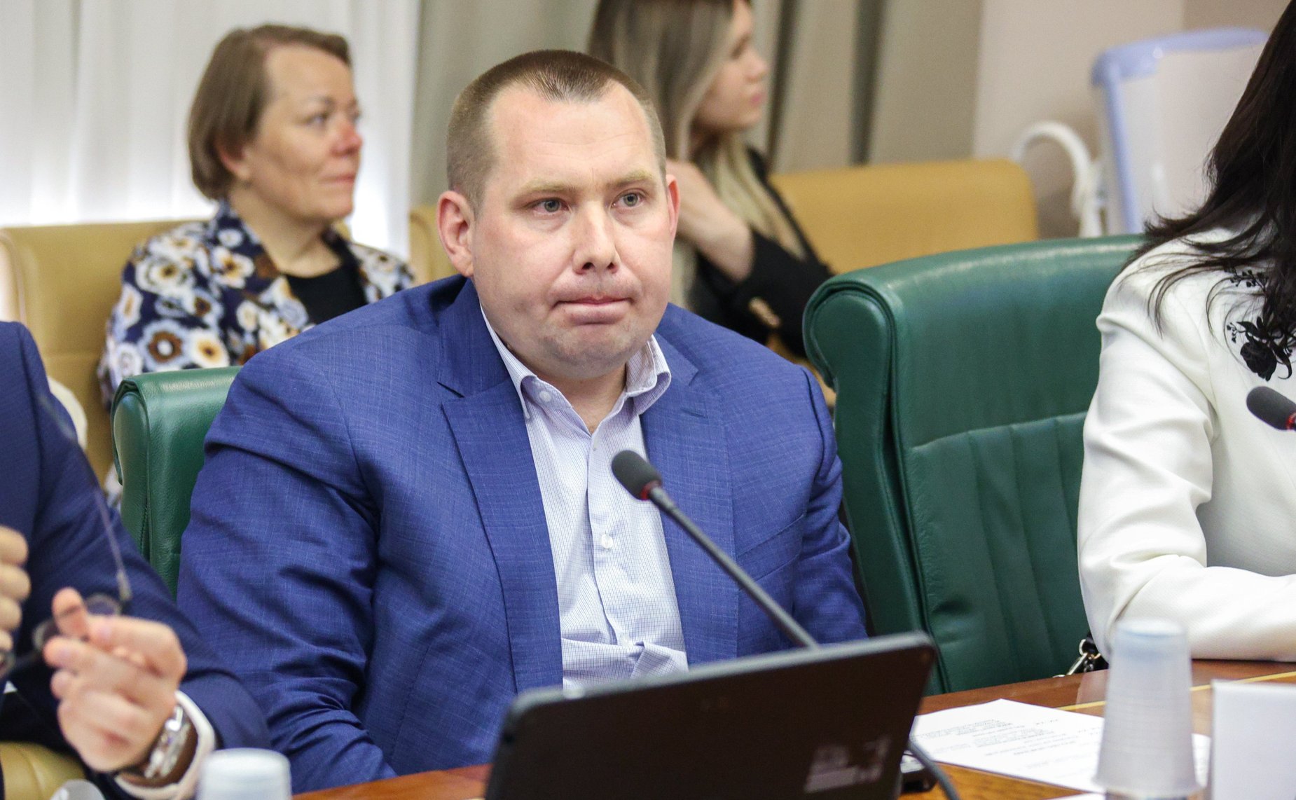 Круглый стол Комитета СФ по конституционному законодательству и государственного строительства «Ответственность за воспрепятствование профессиональной деятельности адвоката как гарантия реализации принципа состязательности и равноправия сторон»