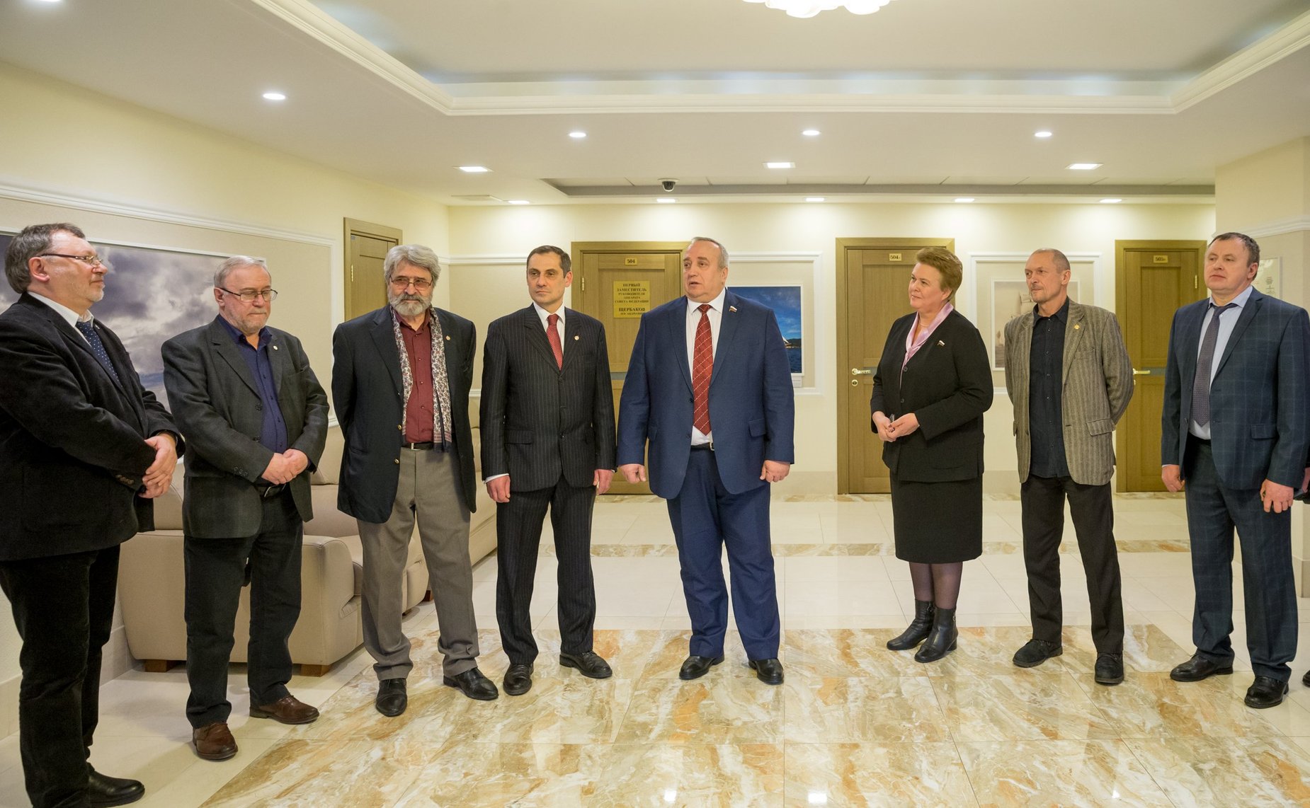 Открытие в Совете Федерации выставки «Смоленская стена», посвященной 80-летию Смоленского отделения Союза художников России