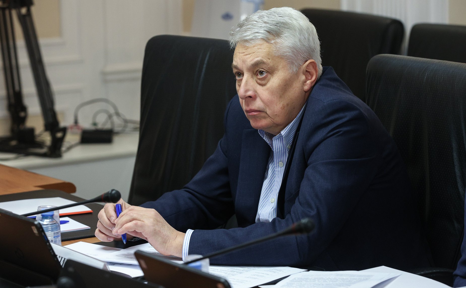 Круглый стол «Правовые аспекты обеспечения снижения зависимости от иностранных технологий и программного обеспечения. Развитие российского производства электронных компонентов, в том числе микрочипов»