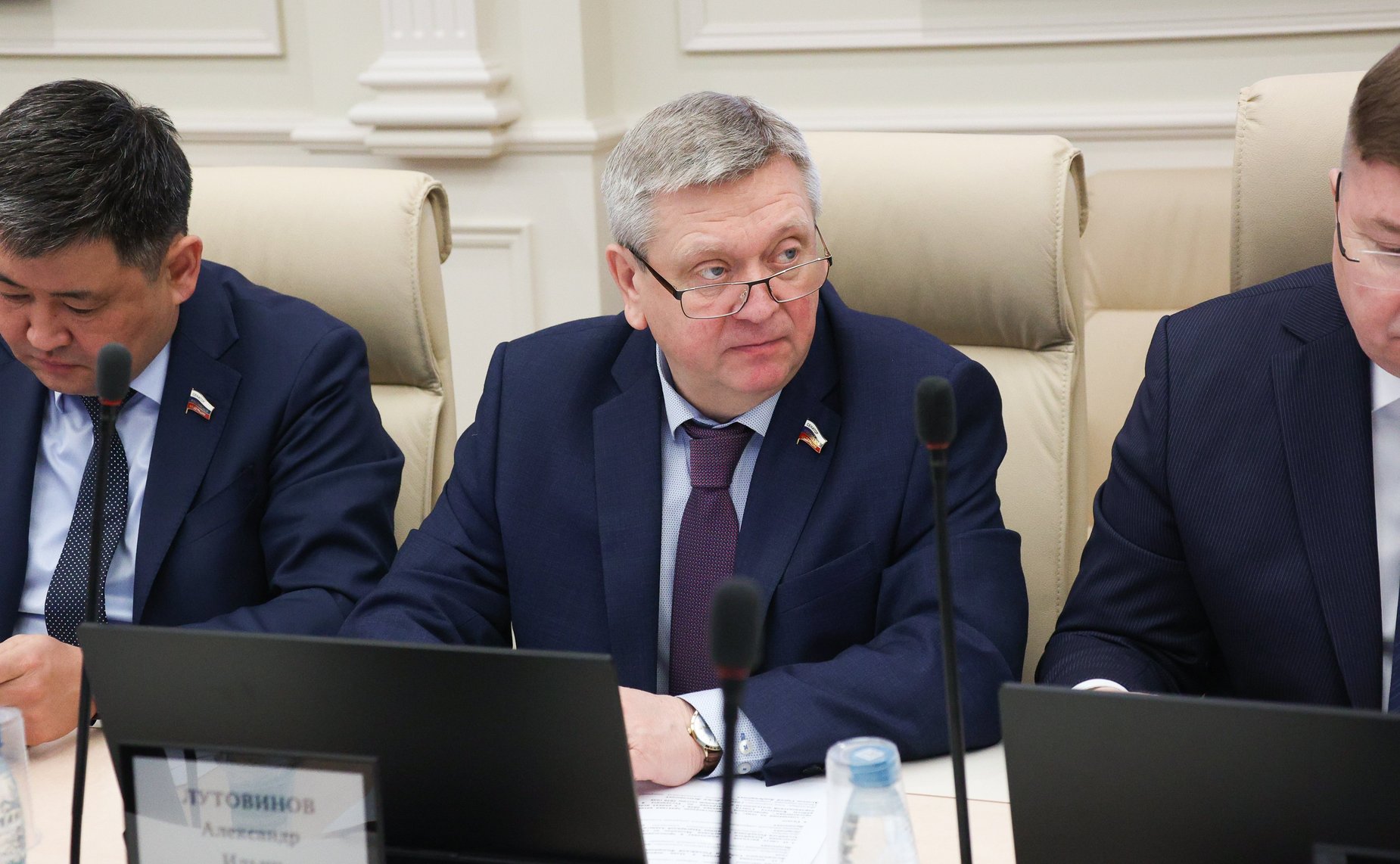 Александр Лутовинов