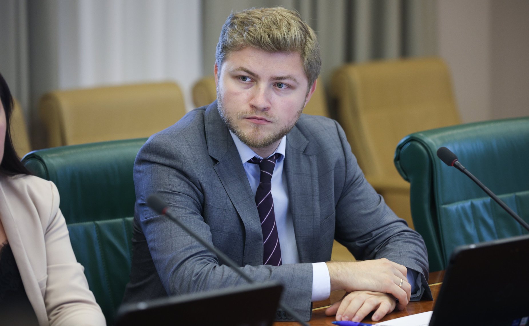 Совещание по вопросу регулирования деятельности компаний, предлагающих услуги по списанию долгов