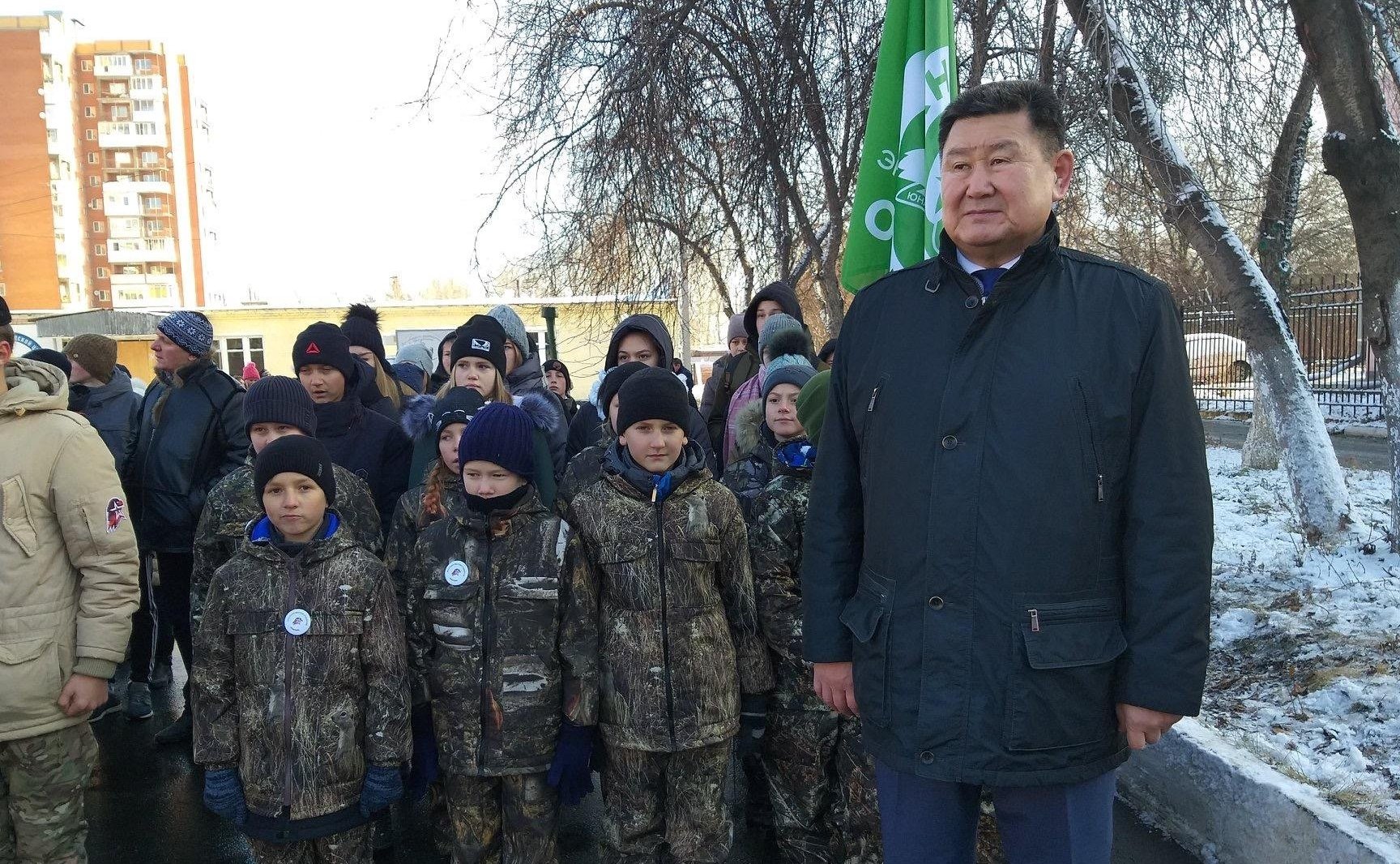 Вячеслав Мархаев принял участие в торжественном мероприятии, посвященном вступлению юных новобранцев в ряды «Юнармии»