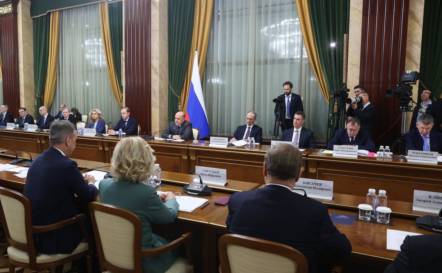 Встреча Председателя Правительства Российской Федерации Михаила Мишустина с руководством Совета Федерации