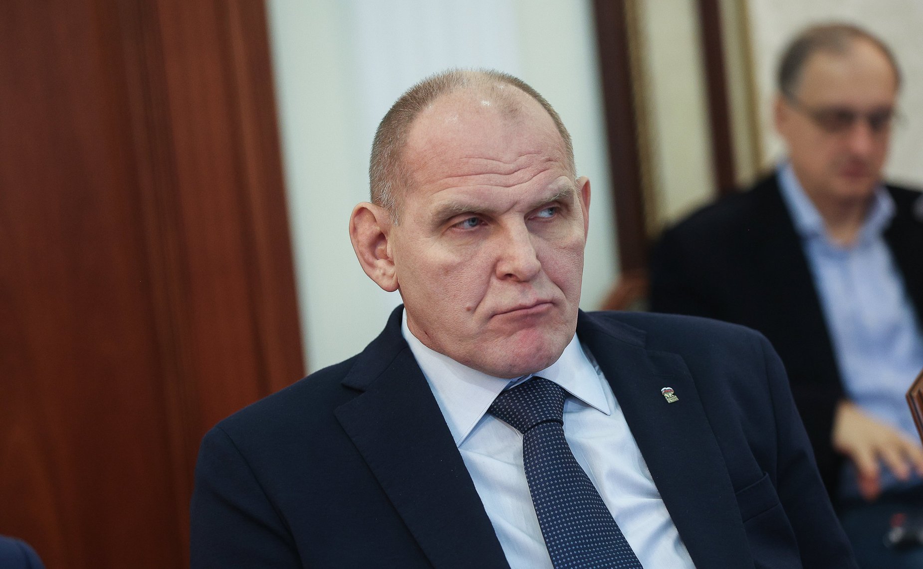 Александр Карелин