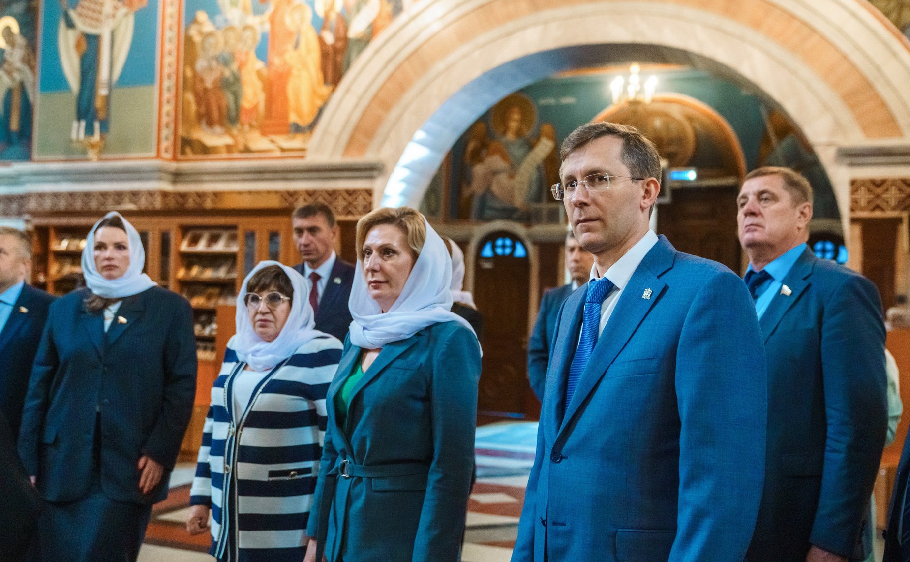 В рамках выездного заседания Комиссии СФ по развитию креативных (творческих) индустрий и народных художественных промыслов в России сенаторы посетили культурно-просветительные и социальные объекты