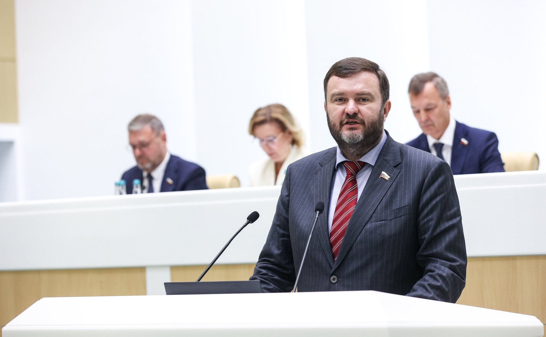 Дмитрий Ворона