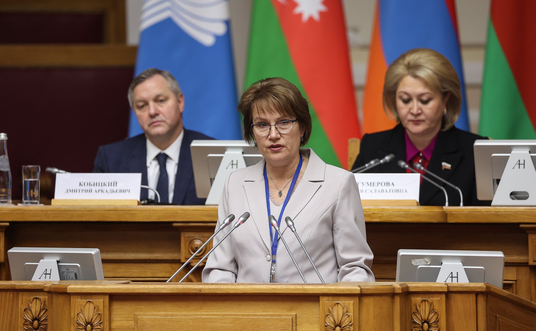 Лилия Гумерова провела пленарное заседание международной конференции «Русский язык – основа интеграционного диалога в регионе Содружества Независимых Государств»