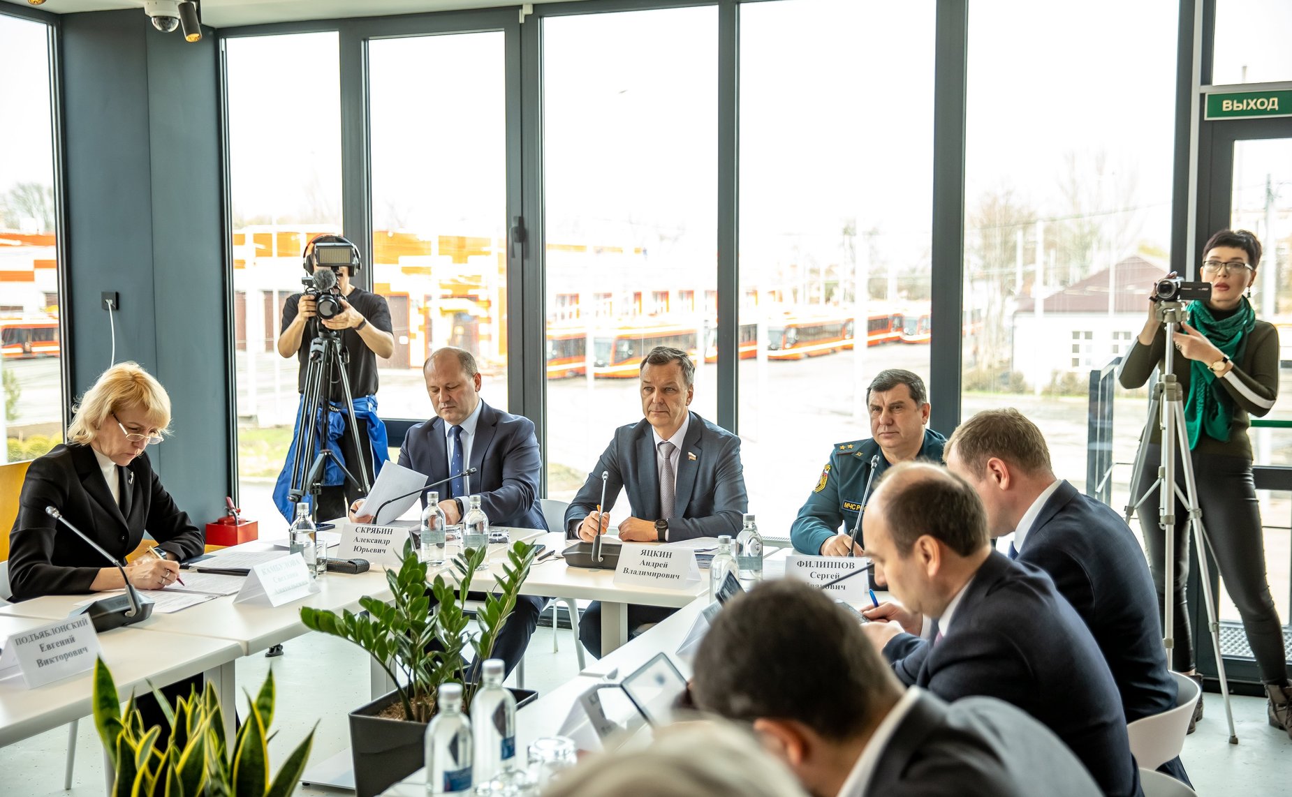 Андрей Яцкин провел совещание по вопросам развития социальной и транспортной инфраструктуры Ростовской области