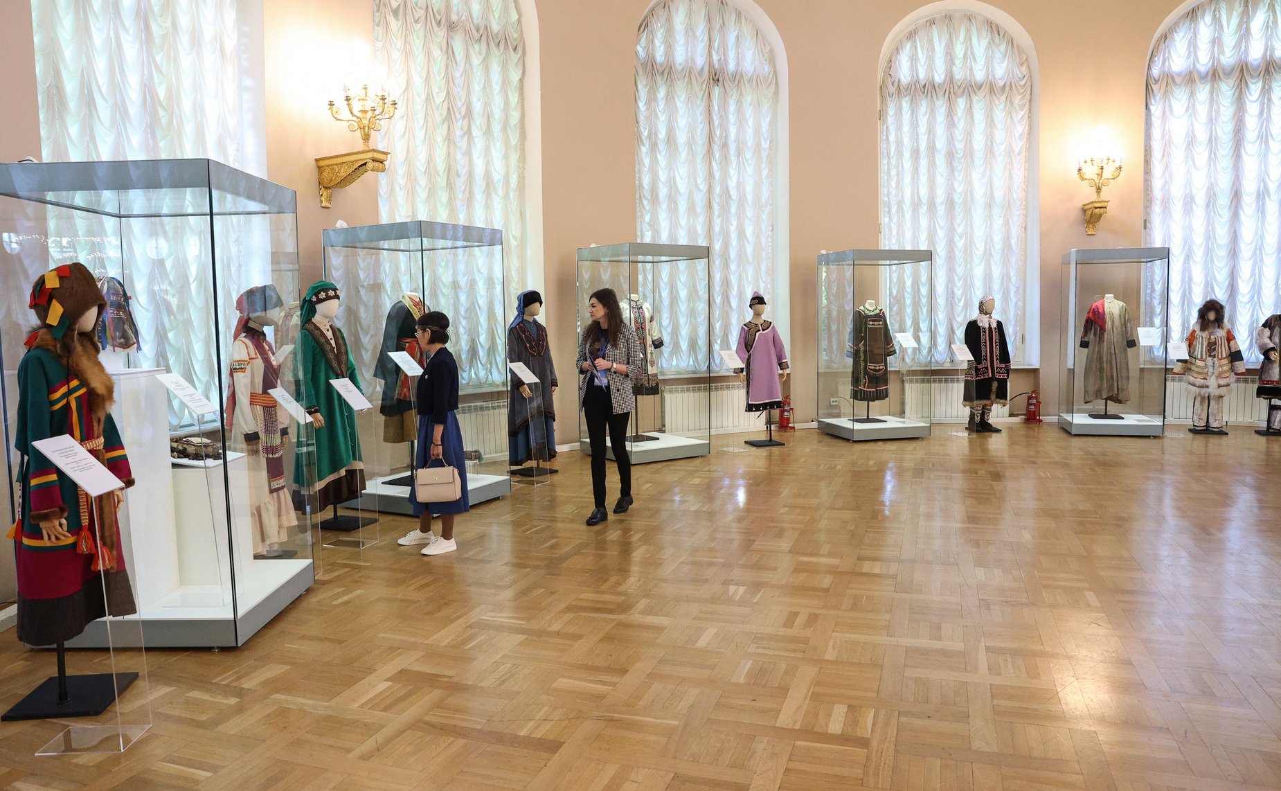 Первый Форум женщин Севера