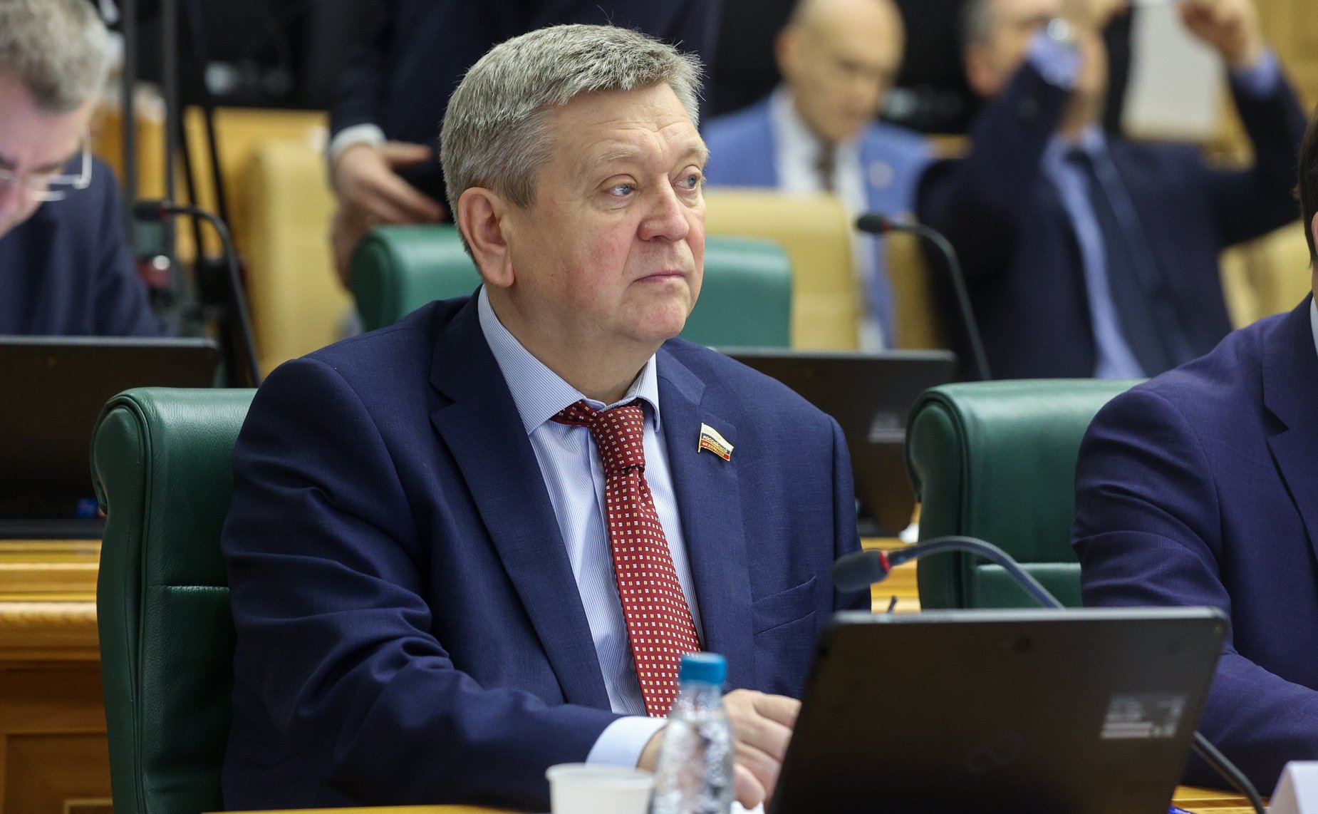 Александр Лутовинов