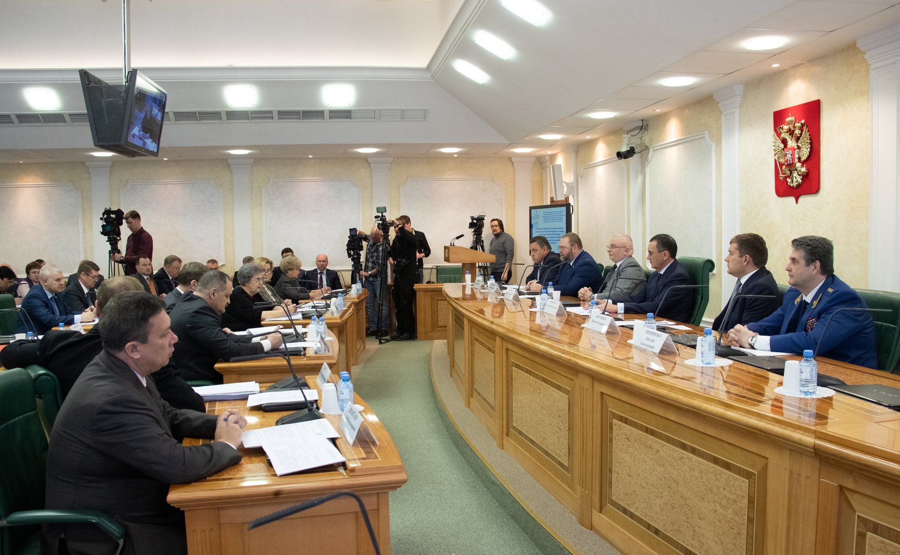 Расширенное совещание по обсуждению проекта закона о поправке к Конституции РФ «О совершенствовании регулирования отдельных вопросов организации публичной власти»