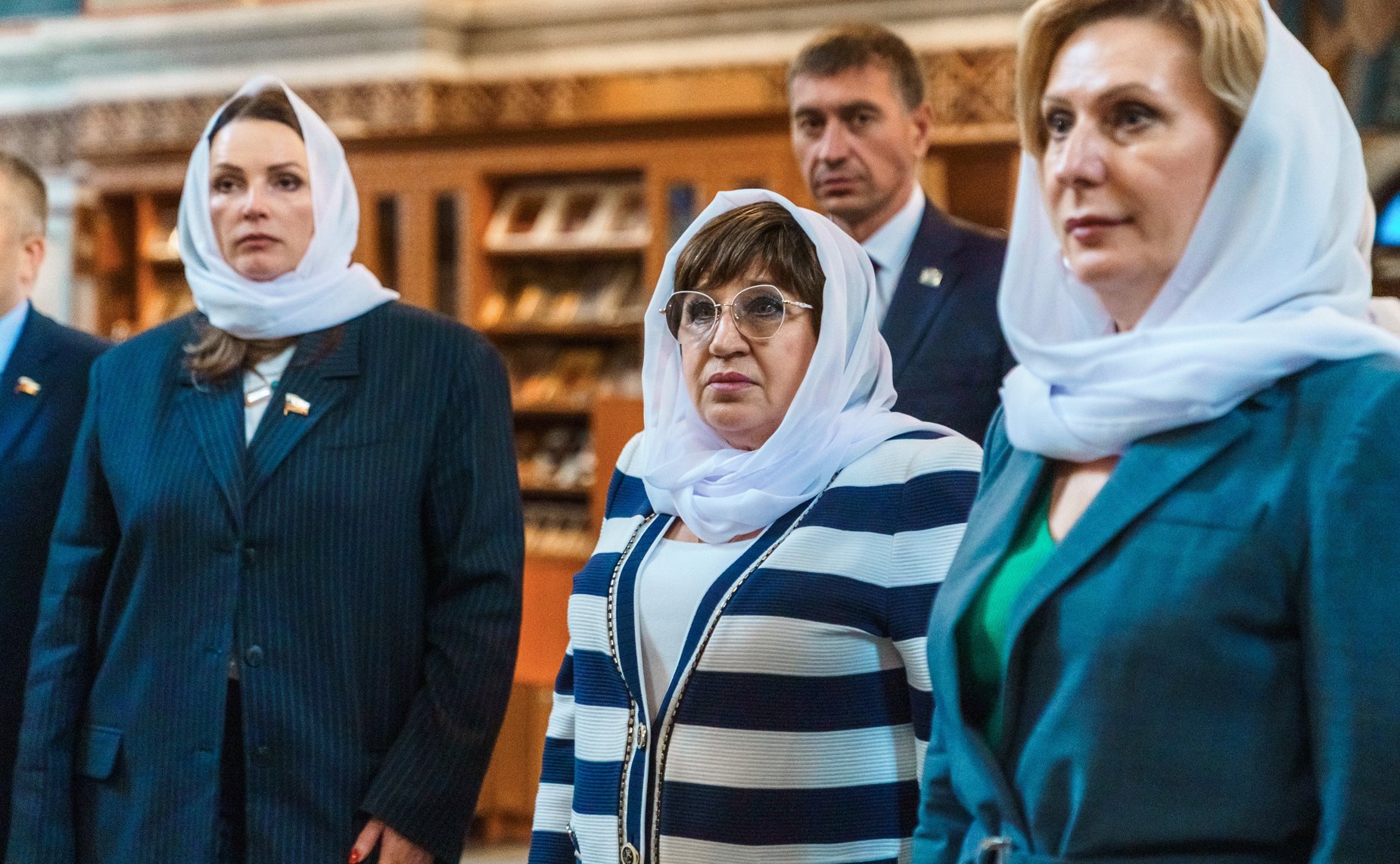 В рамках выездного заседания Комиссии СФ по развитию креативных (творческих) индустрий и народных художественных промыслов в России сенаторы посетили культурно-просветительные и социальные объекты