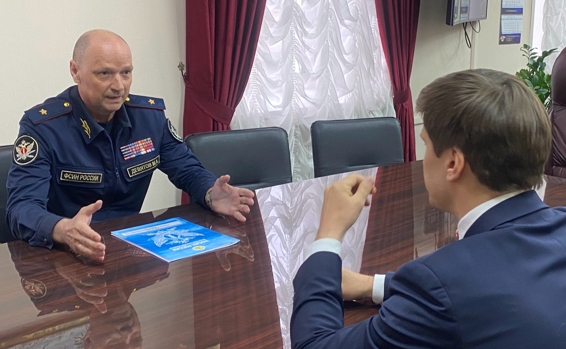 Иван Новиков в ходе работы в регионе провел рабочую встречу с начальником УФСИН России по Архангельской области Михаилом Девятовым