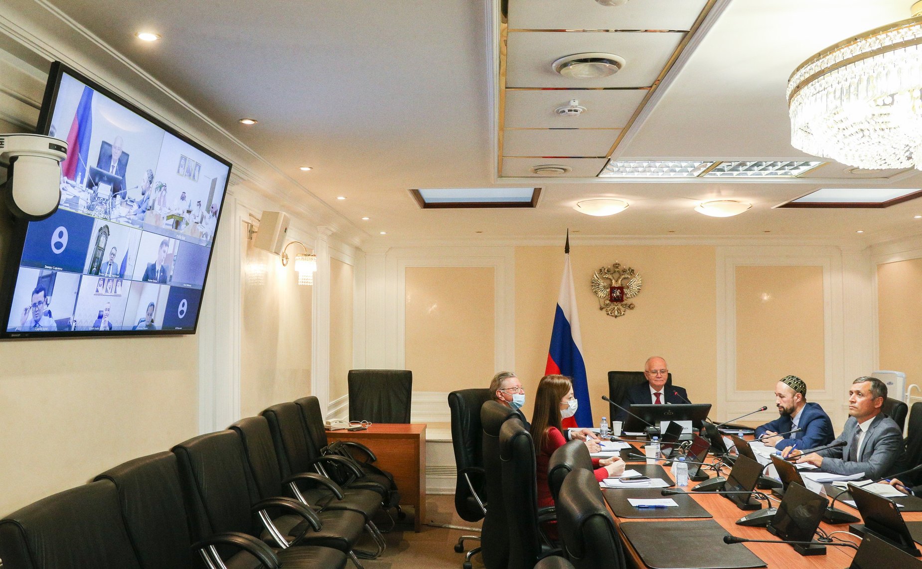 Встреча заместителя председателя Комитета СФ по международным делам Фарита Мухаметшина с делегацией Королевства Саудовской Аравии во главе с Заместителем Министра иностранных дел Королевства