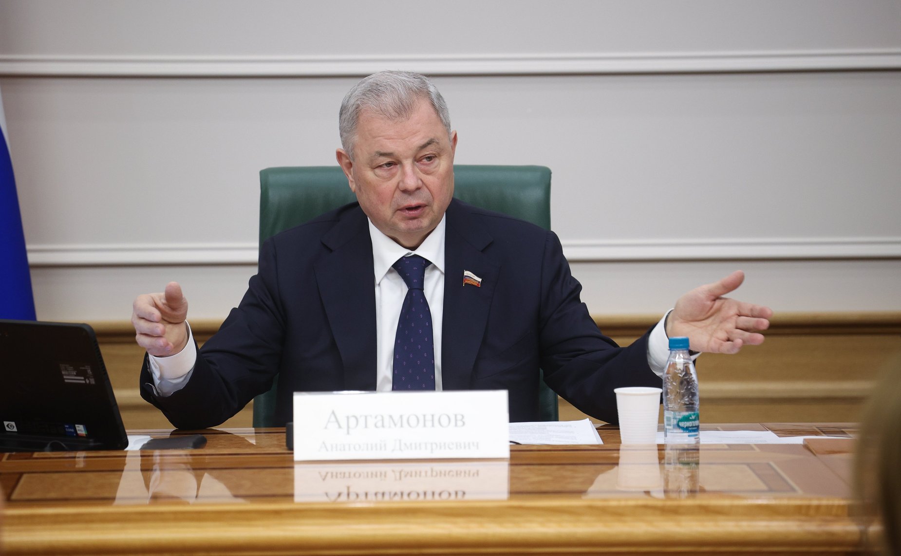 Анатолий Артамонов