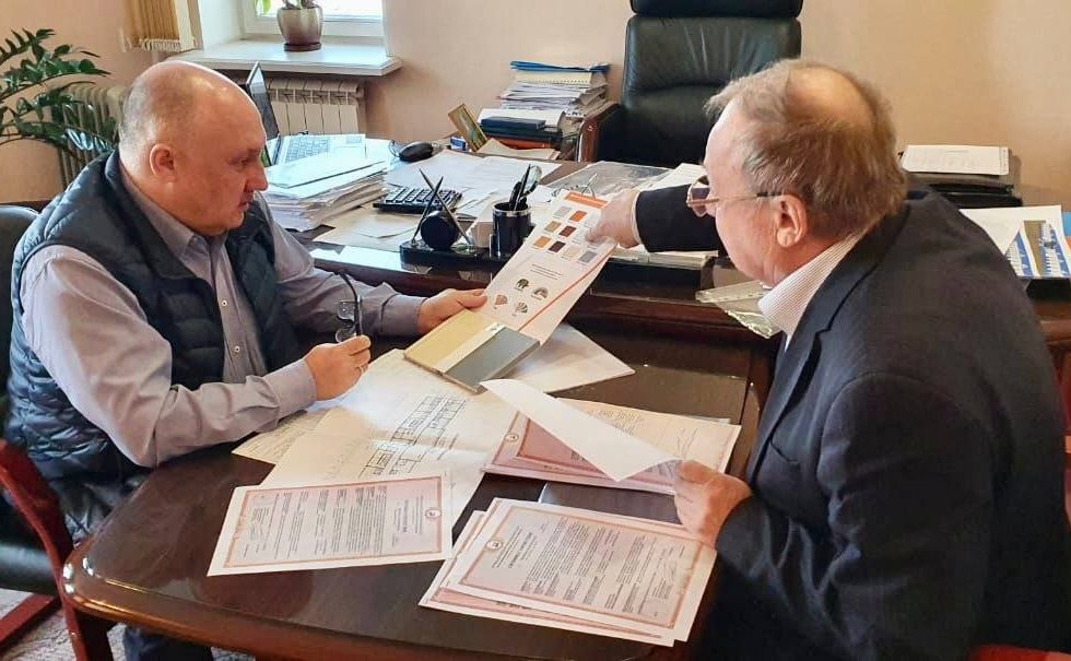 Андрей Базилевский провел заседание рабочей группы по созданию быстровозводимых конструкций объектов отдыха детей и их оздоровления в регионе