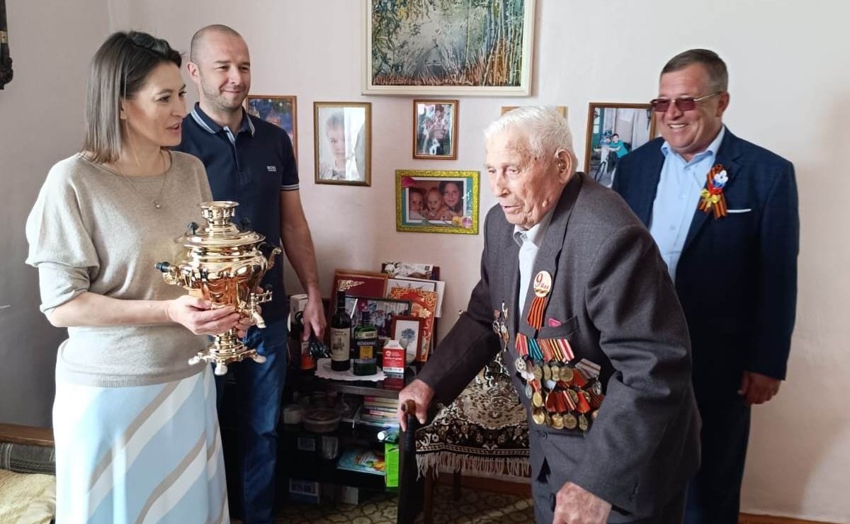 Маргарита Павлова поздравила с Днем Победы ветеранов Великой Отечественной войны