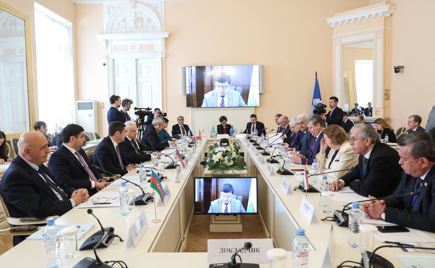 Заседание Постоянной комиссии МПА СНГ по политическим вопросам и международному сотрудничеству