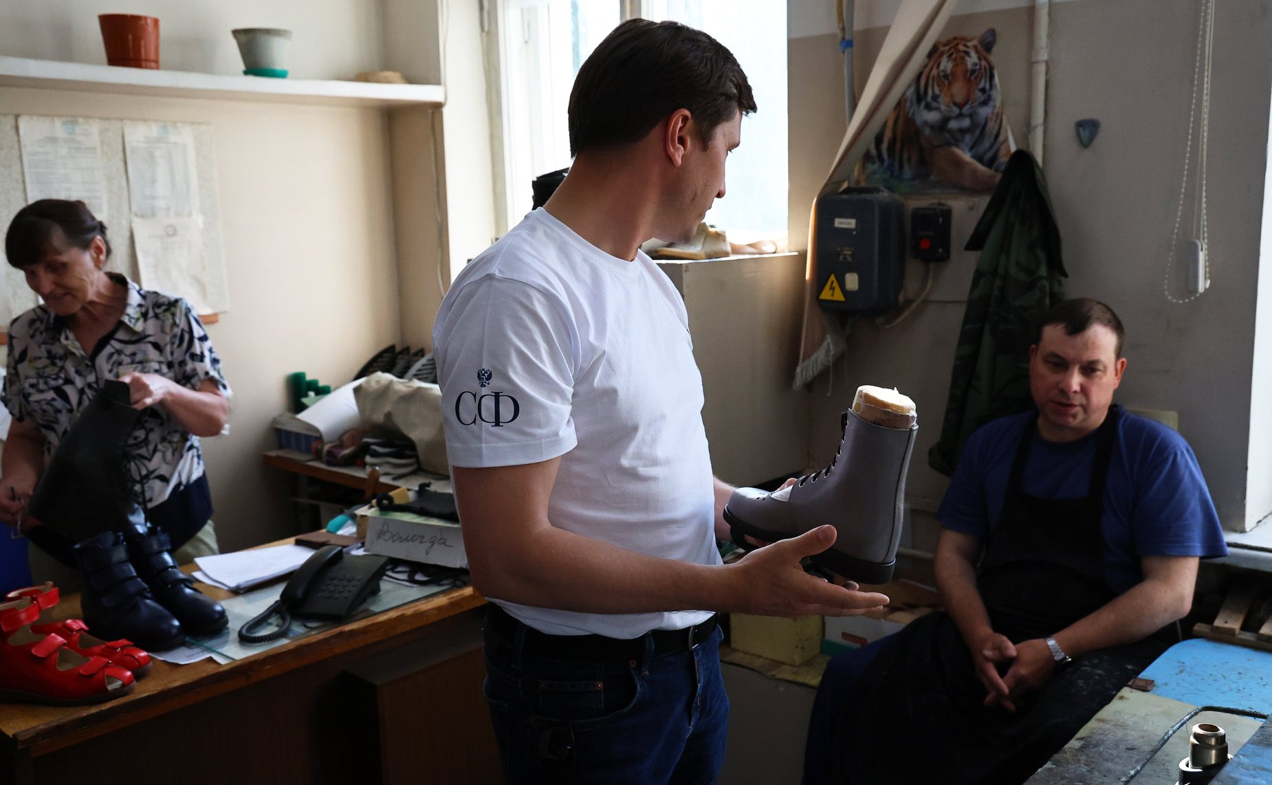 Сенаторы посетили филиал «Вологодский» АО «Московское протезно-ортопедическое предприятие»