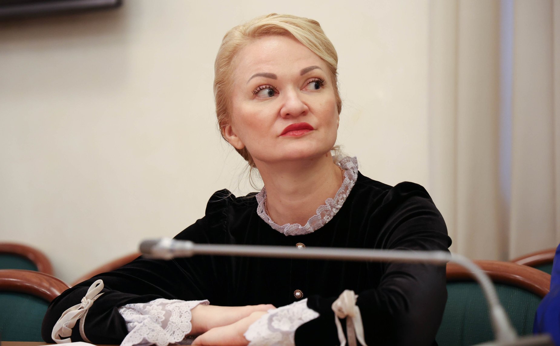 Сенаторы обсудили успешные практики и предложения по развитию НКО