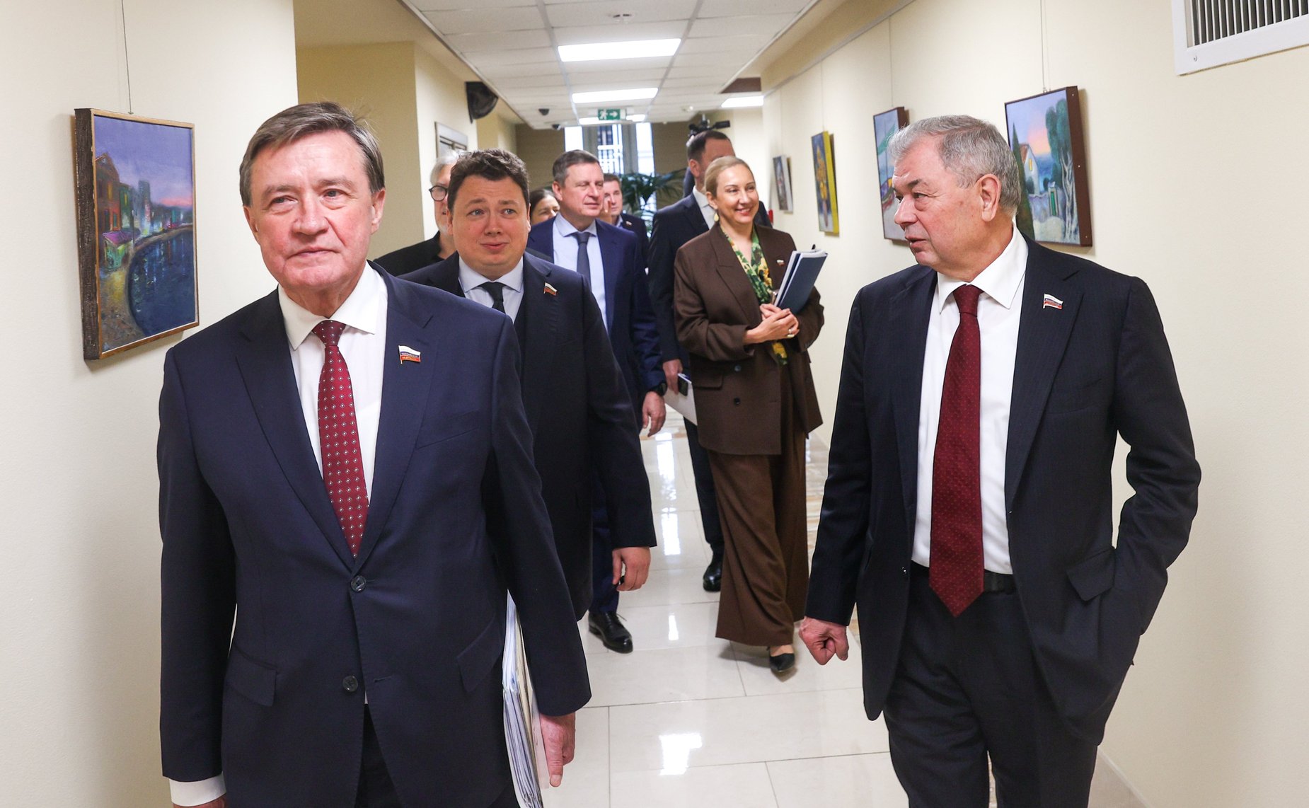 Открытие выставки работ члена Творческого союза художников России И. Авраменко