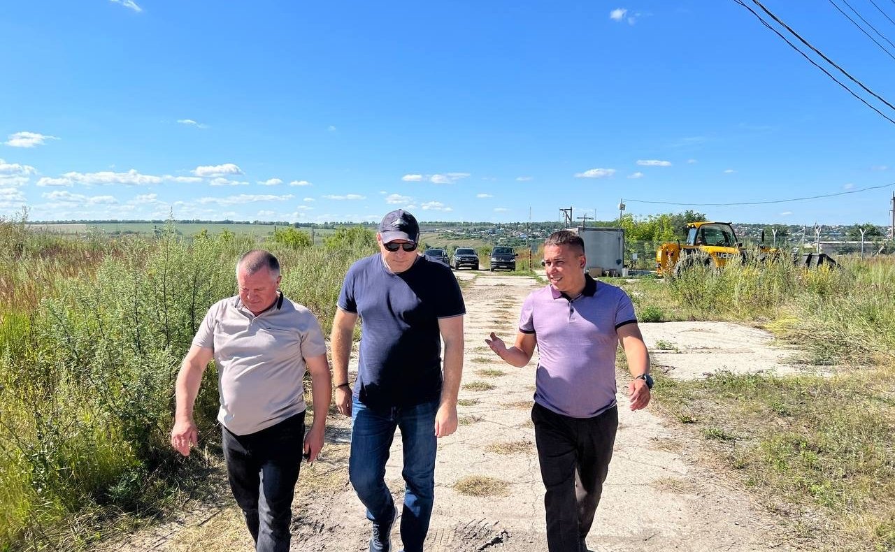 Айрат Гибатдинов в ходе поездки в регион посетил предприятия агропромышленного комплекса в Вешкаймском районе