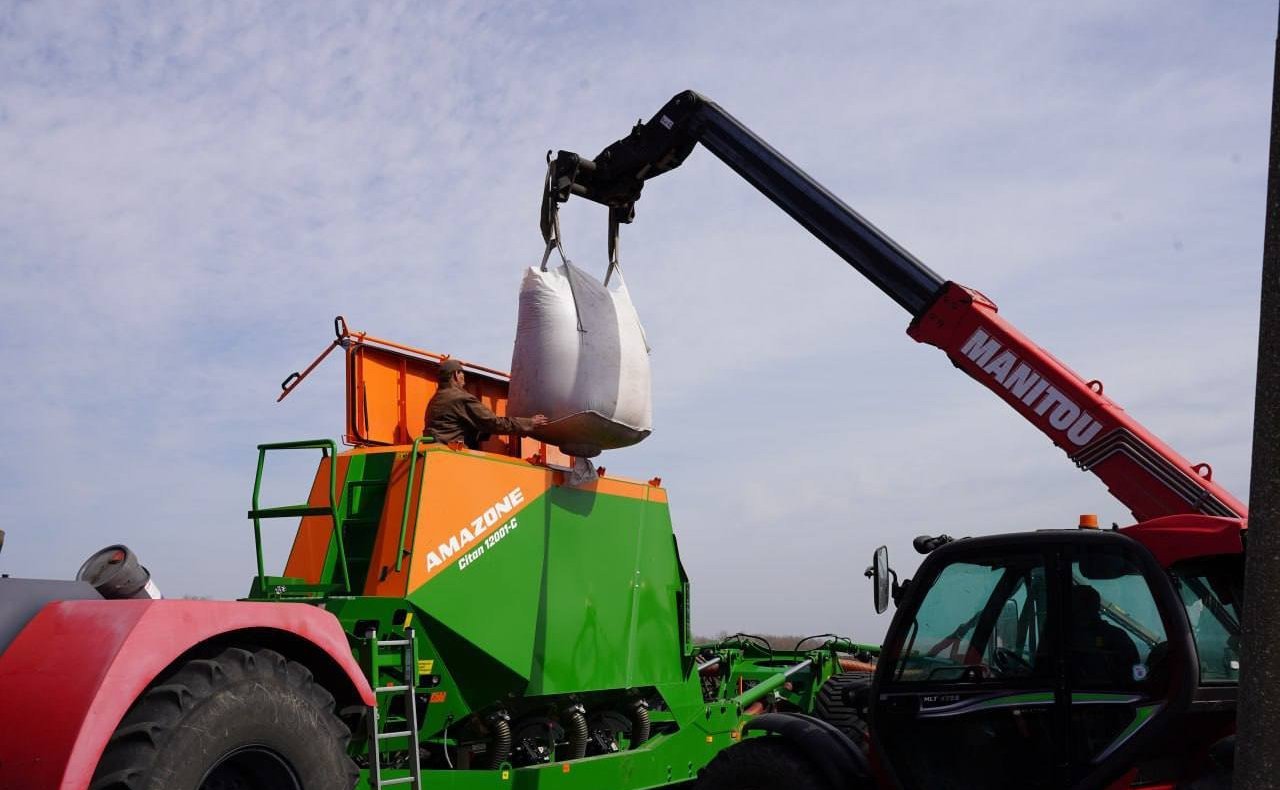 Айрат Гибатдинов принял участие в открытии посевного сезона в Ульяновской области