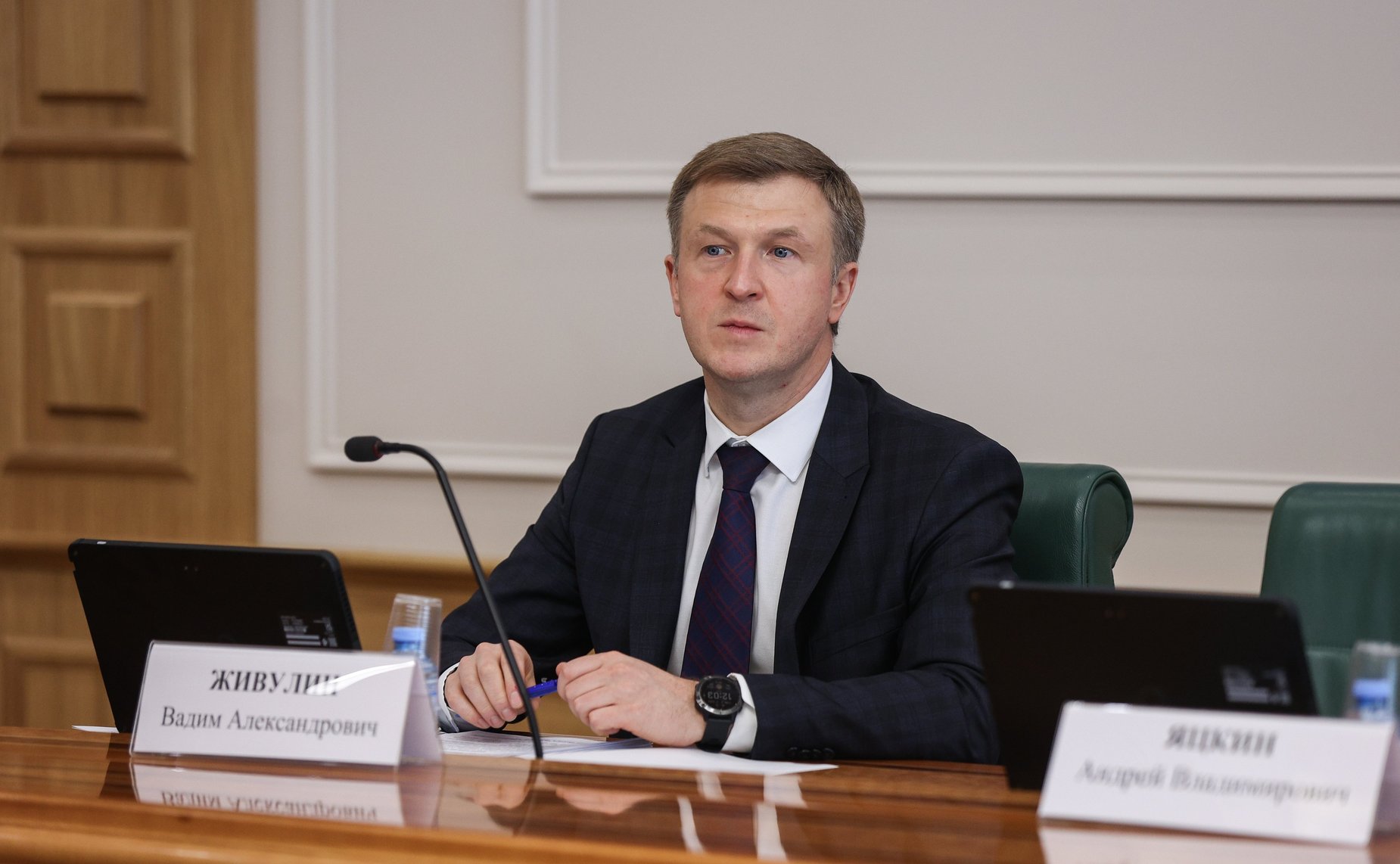 Заседание Комитета СФ по конституционному законодательству и государственному строительству