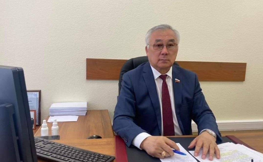 Баир Жамсуев принял участие в заседании оргкомитета Международного бурятского фестиваля