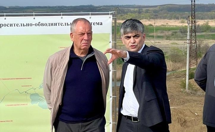 Сергей Митин в рамках парламентского контроля посетил места добычи и упаковки минеральной питьевой воды в Северо-Кавказском федеральном округе