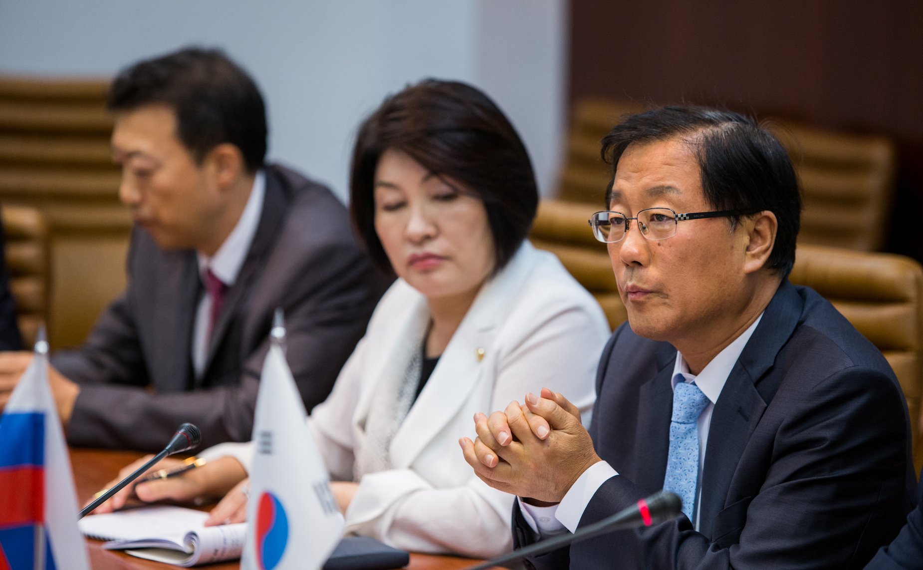 Встреча Е. Серебренникова и М. Дидигова с первым заместителем председателя Комитета по обороне Национальной Ассамблеи Республики Корея Ким Сон Чаном