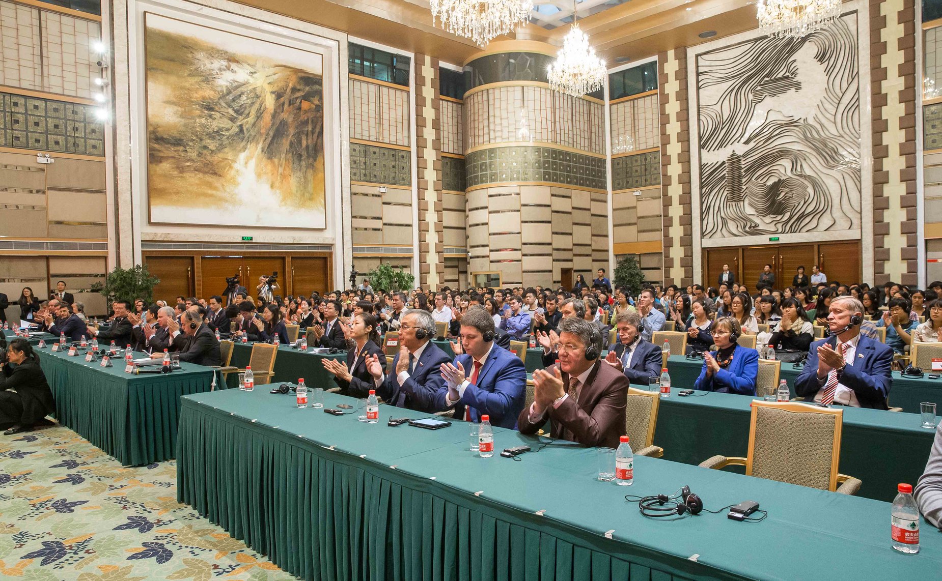 Визит делегации Совета Федерации в Китай-17