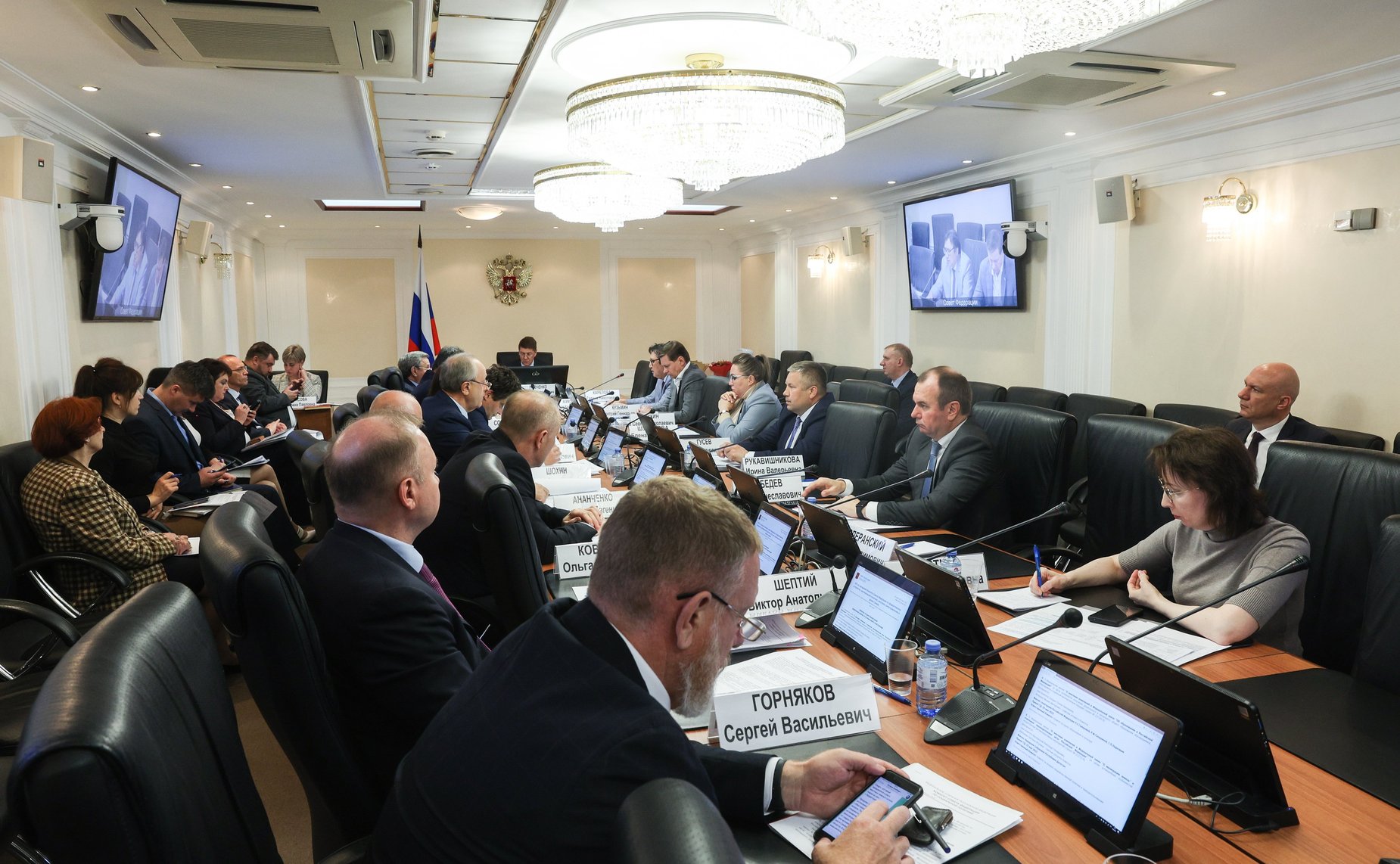 Заседание Комитета Совета Федерации по федеративному устройству, региональной политике, местному самоуправлению и делам Севера