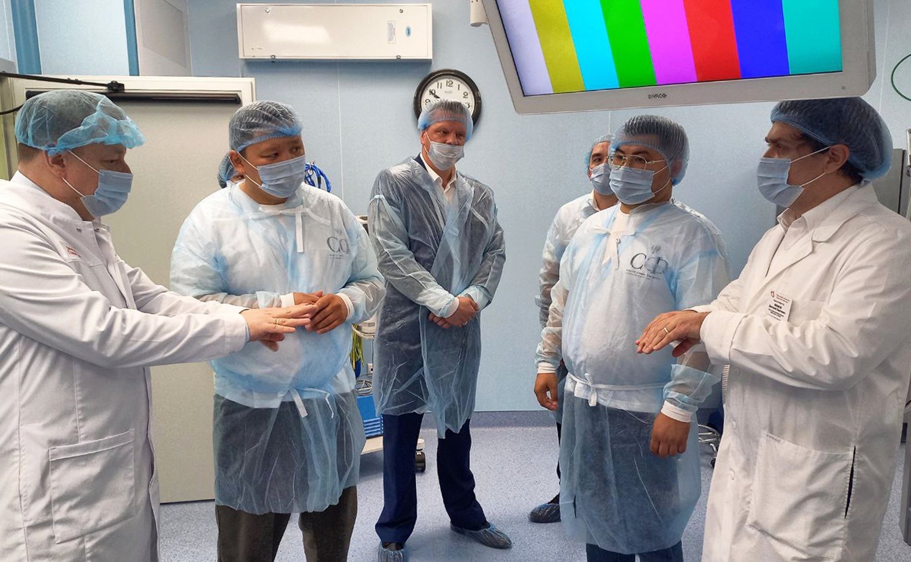 Сенаторы посетили Вологодскую областную клиническую больницу