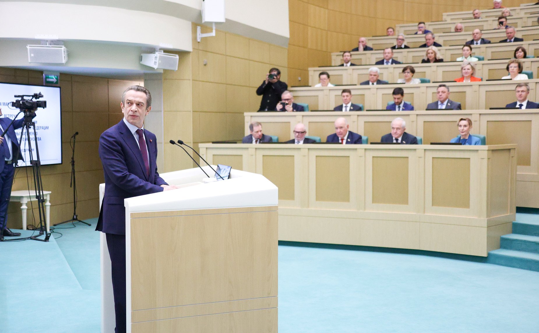 Председатель Совета Федерации Валентина Матвиенко провела встречу с деятелями театрального искусства