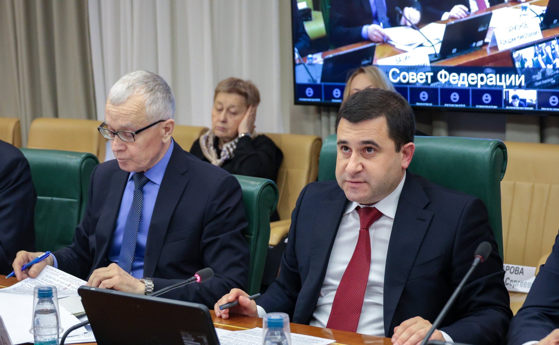 Круглый стол на тему «О реализации проектов по строительству индивидуальных жилых домов по договорам строительного подряда с использованием счетов эскроу»