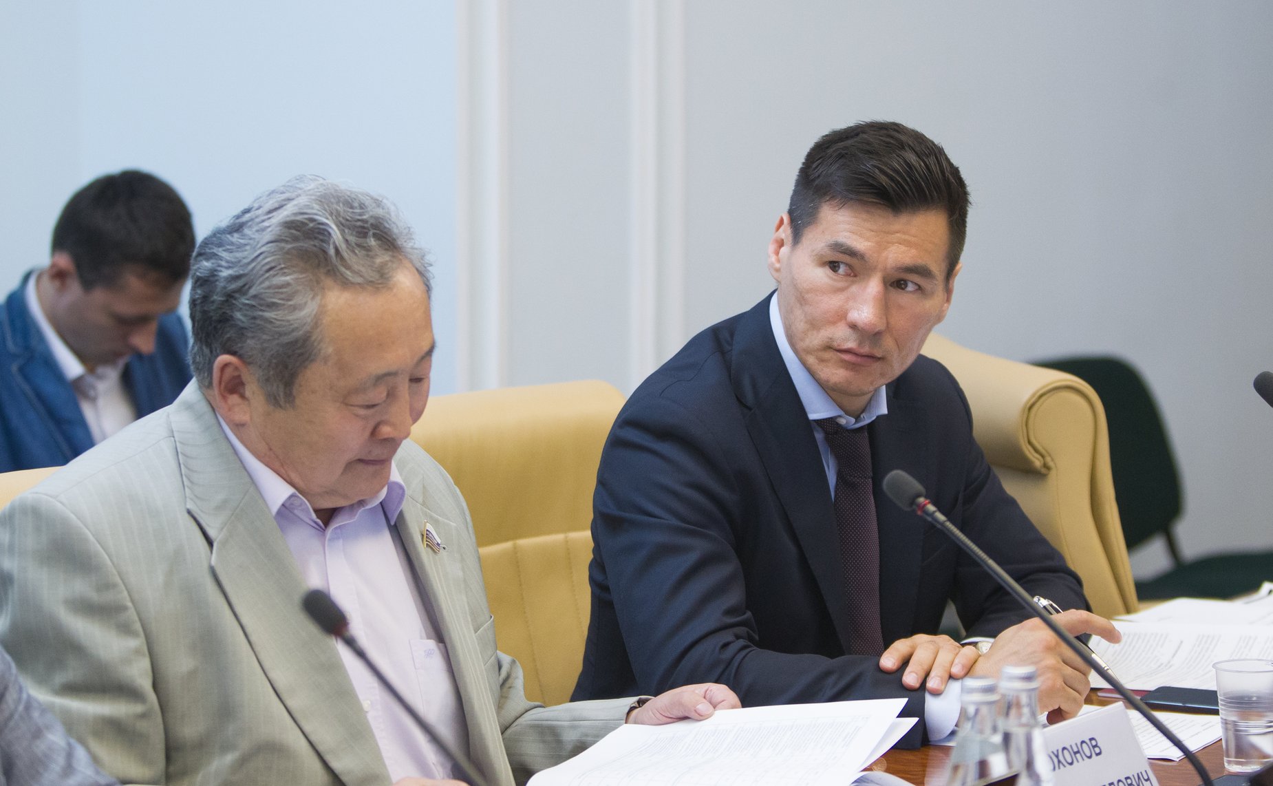 Выездное заседание Комитета СФ по науке и образованию во Владикавказе-2 Тулохонов и Хасиков