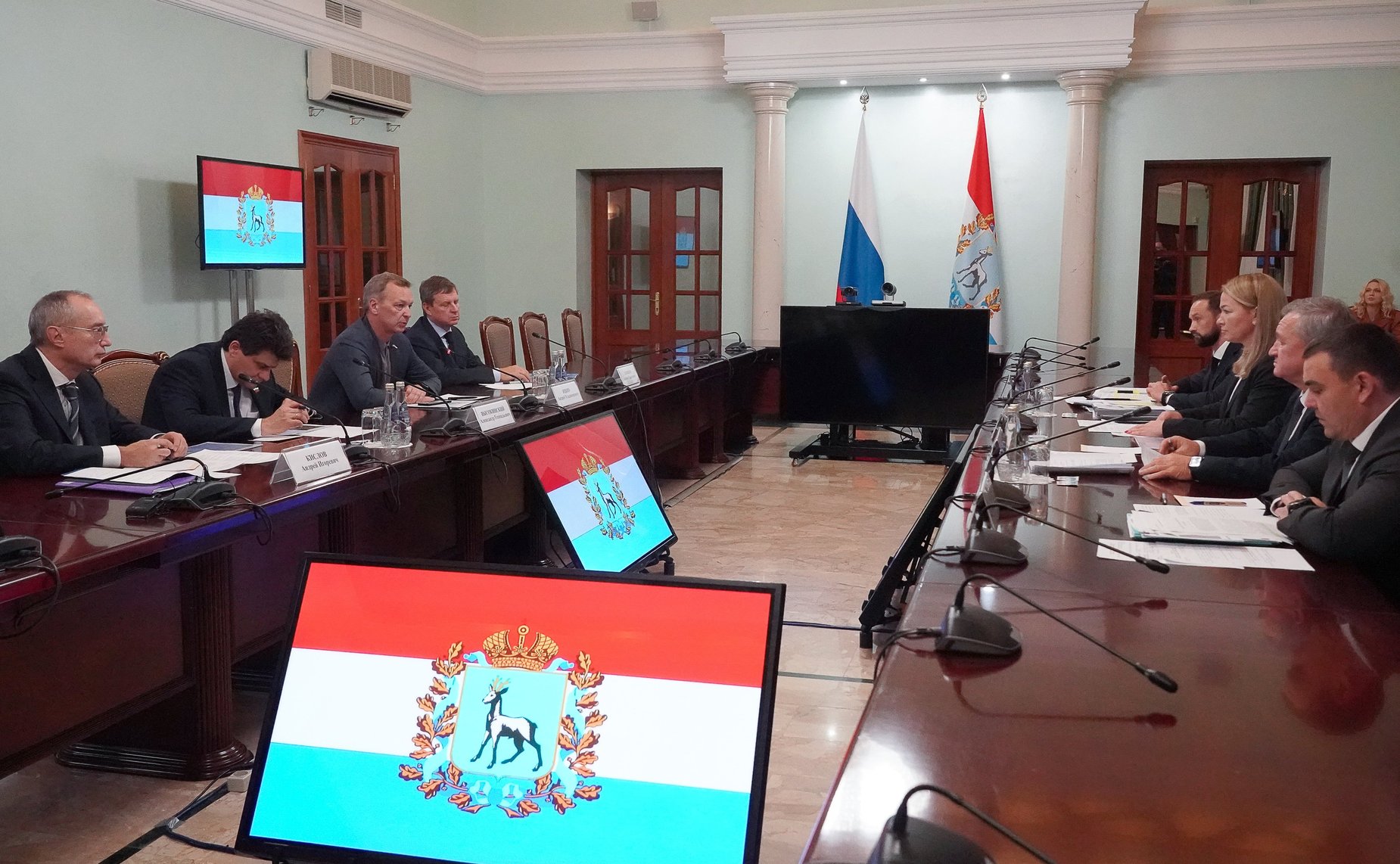 Первый заместитель Председателя Совета Федерации Андрей Яцкин провел совещание о ходе реализации Постановления СФ «О государственной поддержке социально-экономического развития Самарской области»