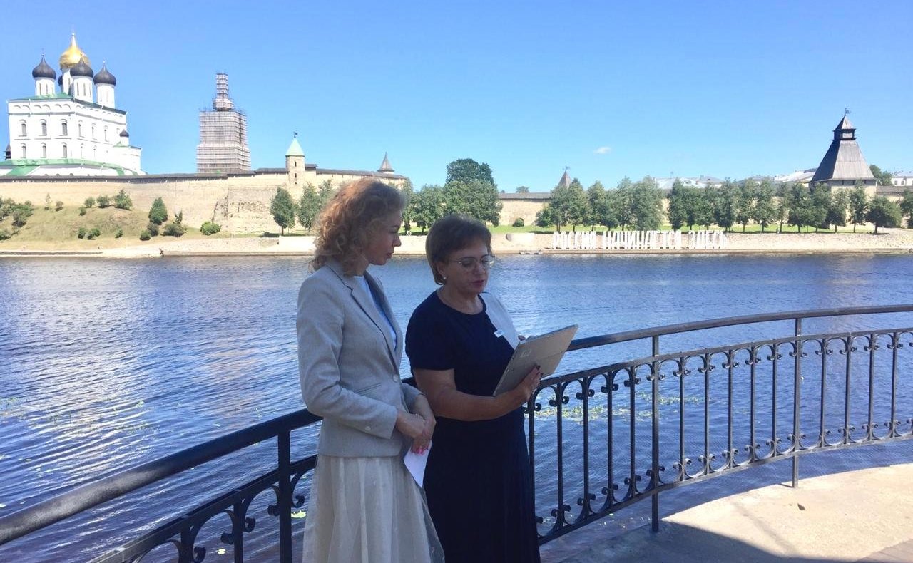 Нинель Салагаева и Елена Бибикова