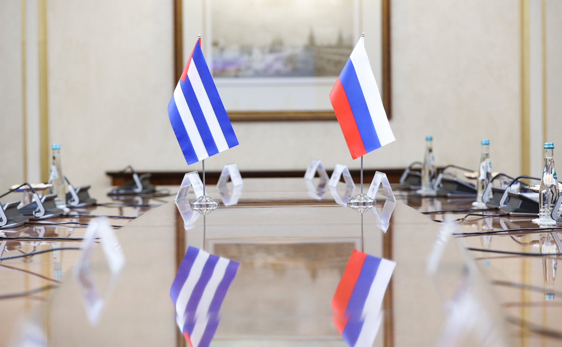 Встреча Председателя Совета Федерации Валентины Матвиенко со специальным представителем Президента Республики Куба, Министром иностранных дел Республики Куба Бруно Родригесом Паррильей