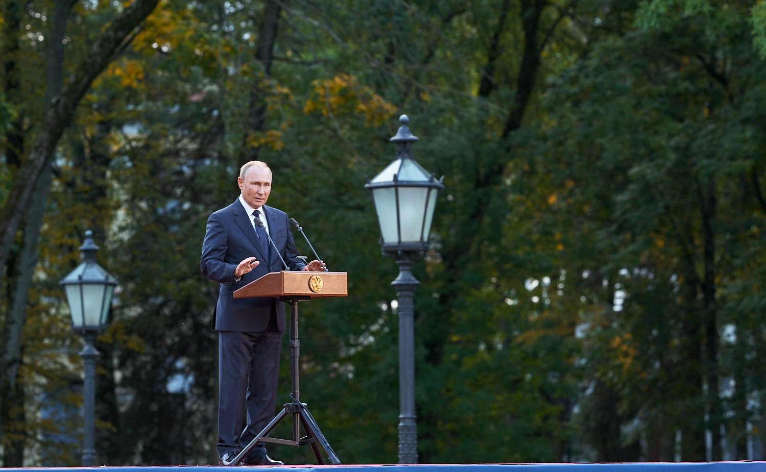 Елена Писарева приняла участие в торжественных мероприятиях, посвященных 1160-летию зарождения российской государственности