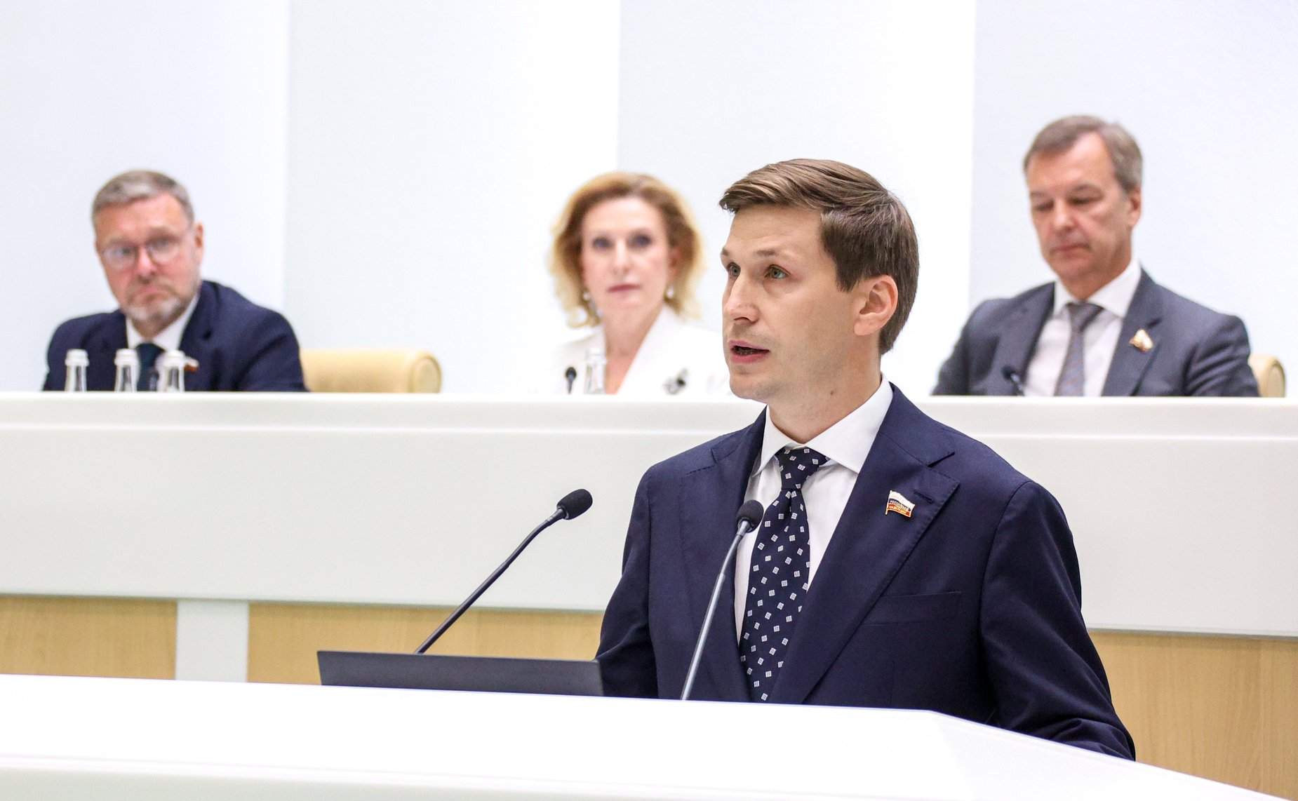 Иван Новиков